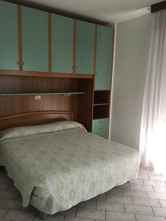Residence Moresco Lido di Jesolo Exteriör bild